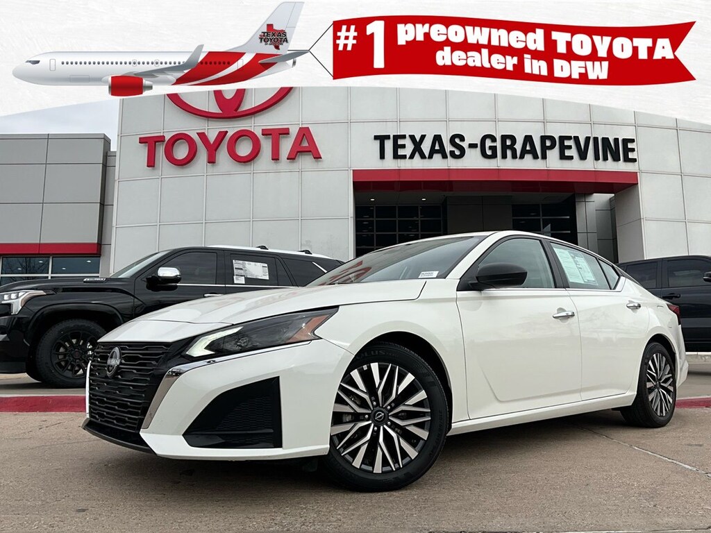 Used 2025 Nissan Altima 2.5 SV Sedan