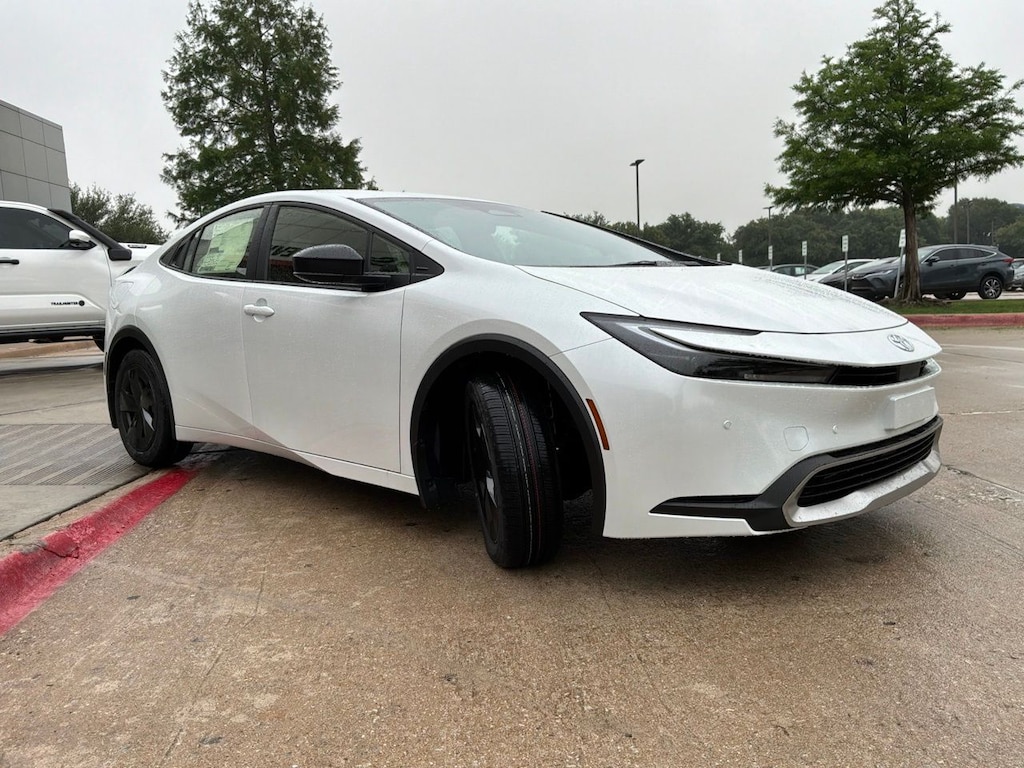 New 2026 Toyota Prius Plug-In Hybrid SE Hatchback