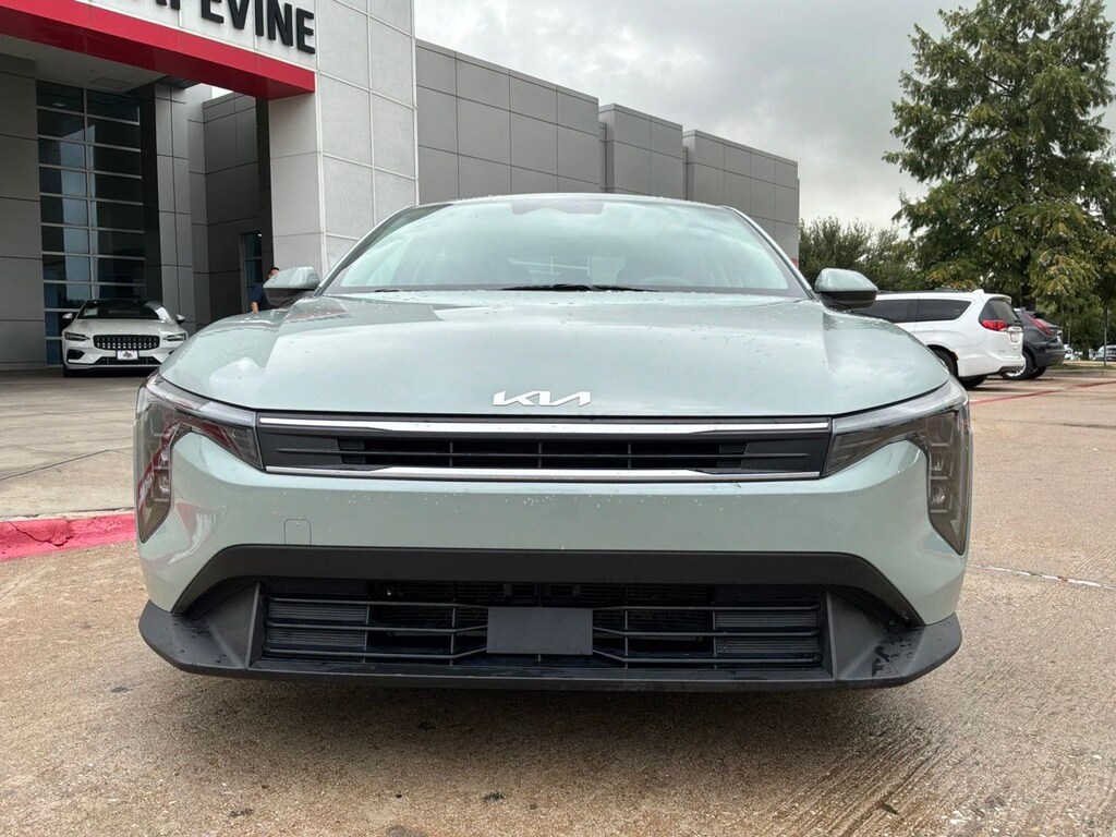 Used 2025 Kia