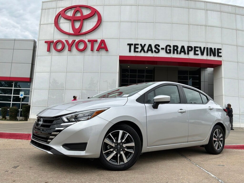 Used 2025 Nissan