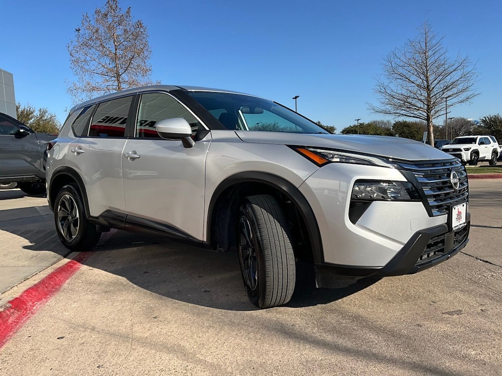 Used 2025 Nissan Rogue SV SUV