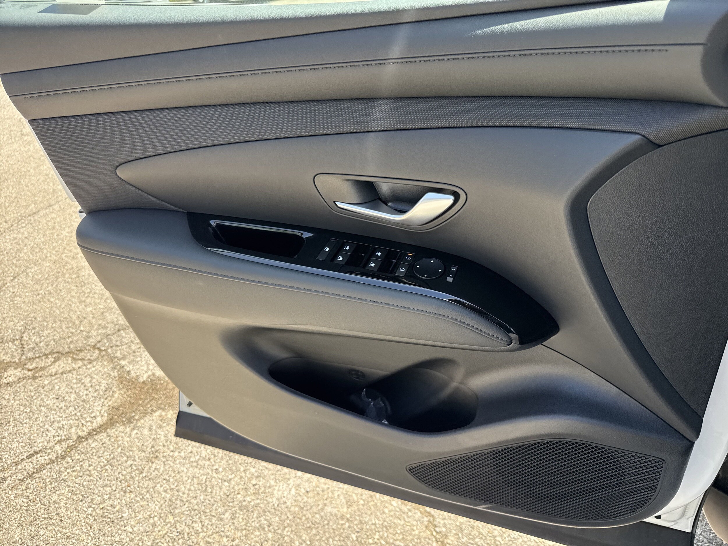 2025 Hyundai Santa Cruz XRT - Photo 28