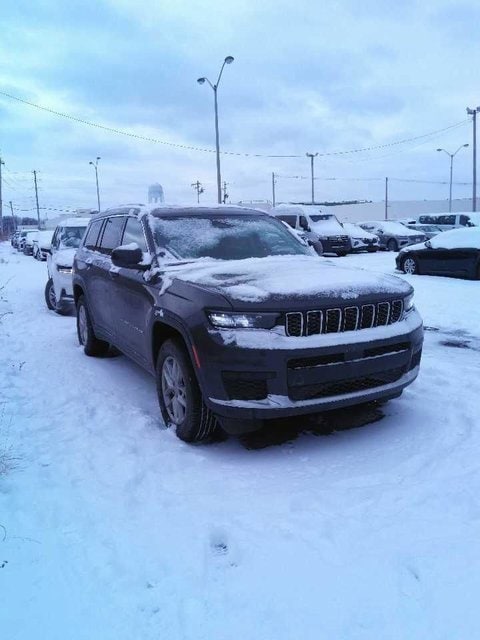 2023 Jeep Grand Cherokee L Laredo's photo