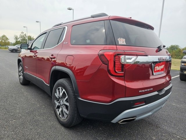 2022 Gmc Acadia SLE photo 3