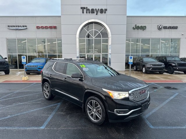 2018 GMC Acadia Denali's photo