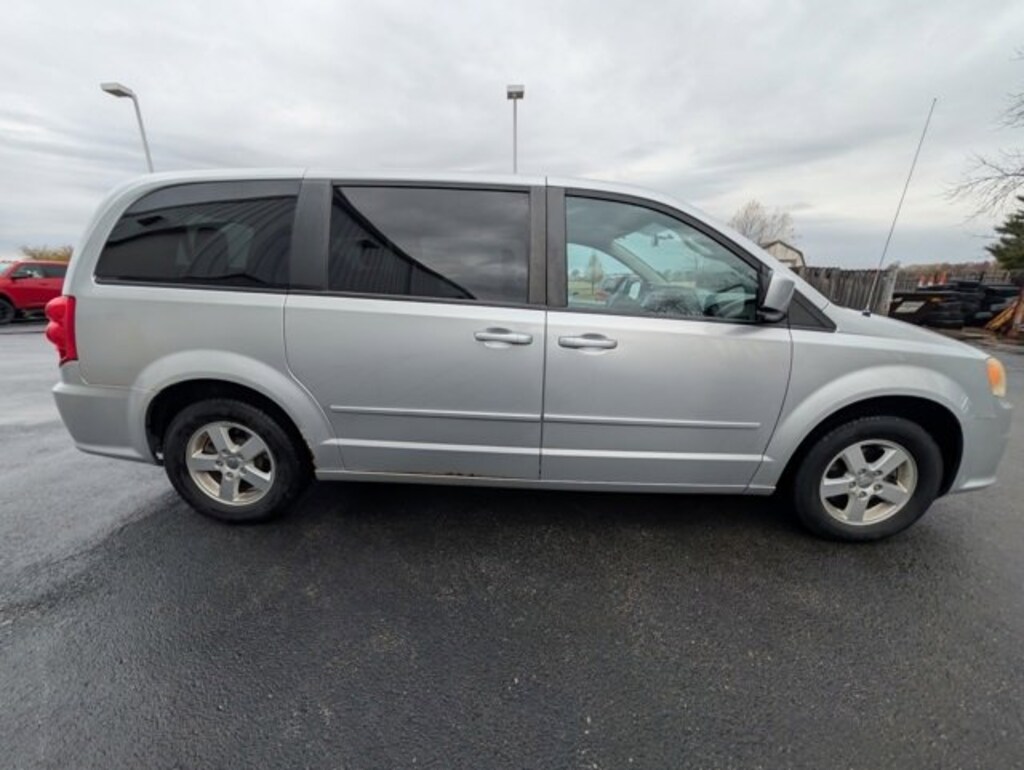 Used 2011 Dodge Grand Caravan Mainstreet Van