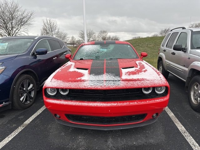 Used 2016 Dodge Challenger SXT with VIN 2C3CDZAG8GH300168 for sale in Bowling Green, OH