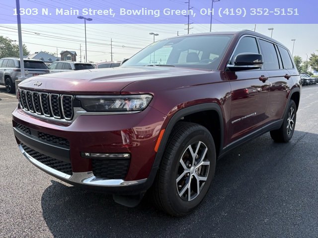 2024 Jeep Grand Cherokee Limited photo 3