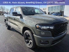 New 2026 Ram 1500 BIG HORN CREW CAB 4X4 5'7 BOX Pickup in Bowling Green
