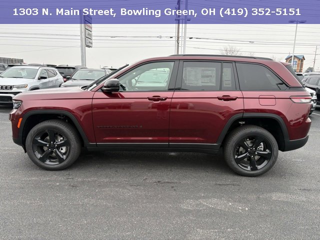 2025 Jeep Grand Cherokee Limited photo 4