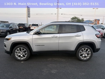 2024 Jeep Compass LATITUDE LUX 4X4 Sport Utility