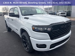 New 2026 Ram 1500 BIG HORN CREW CAB 4X4 5'7 BOX Pickup in Bowling Green