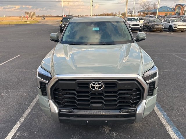 2024 Toyota Tundra Limited photo 2