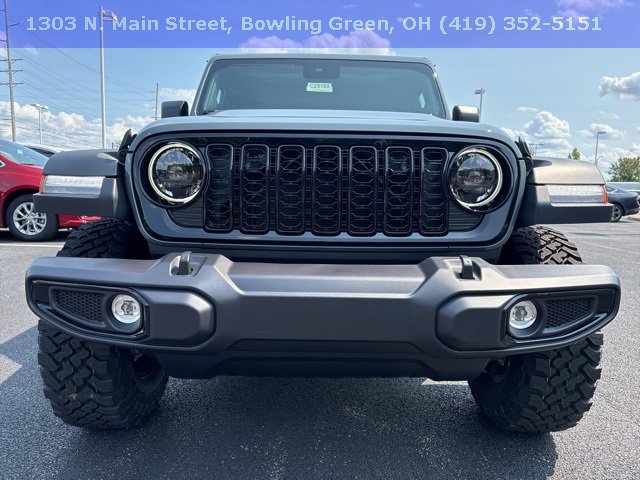 2025 Jeep Wrangler Willys photo 3