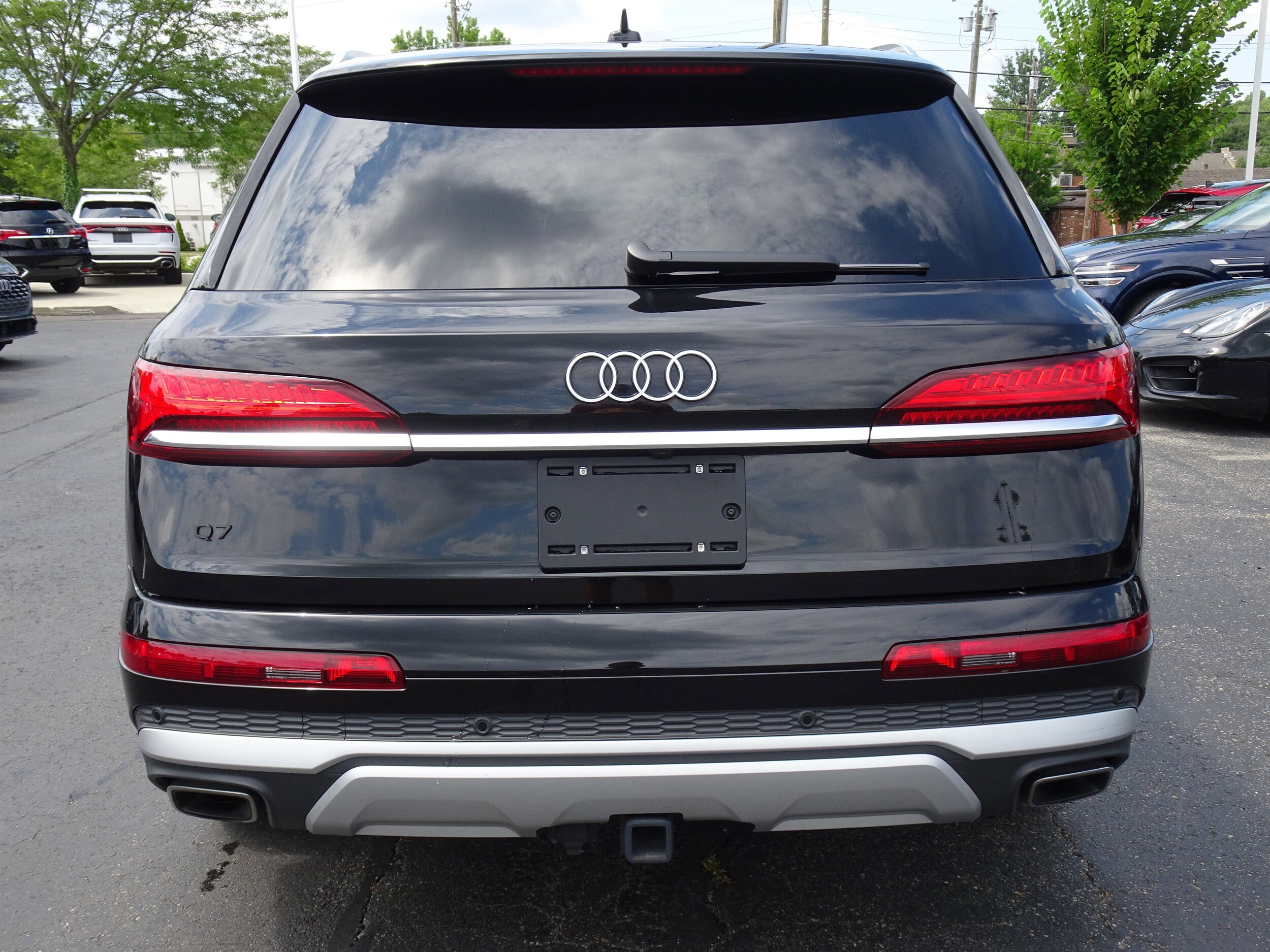 2025 Audi Q7 Premium Plus photo 3