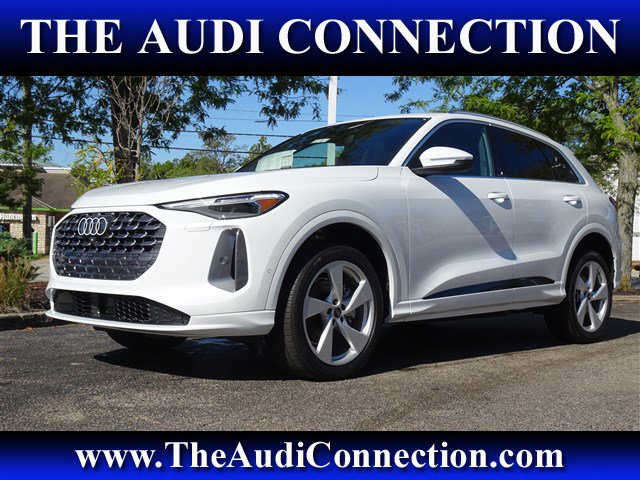 2025 Audi New Q5 Premium Plus's photo