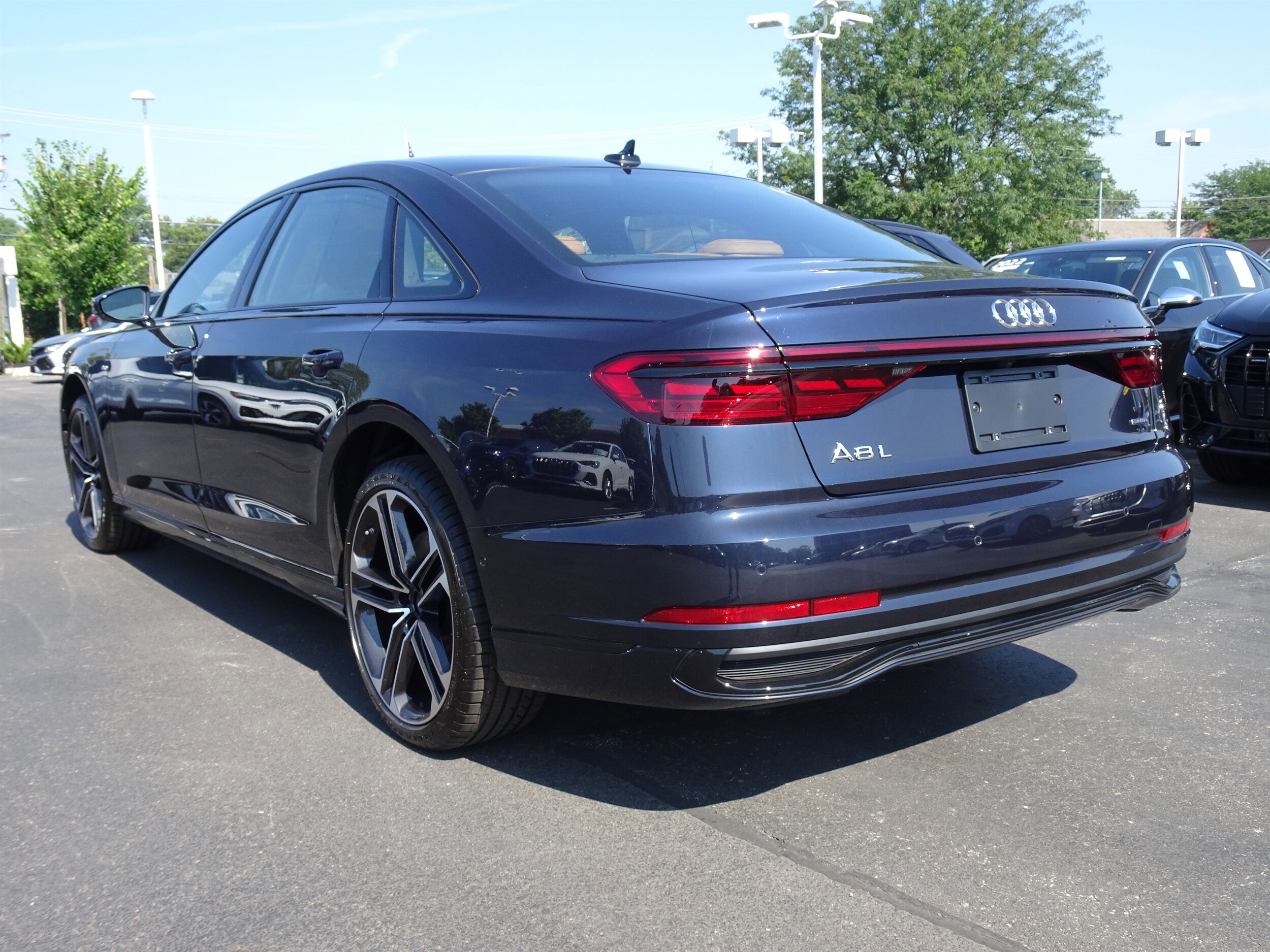 2025 Audi A8 L 55 photo 2