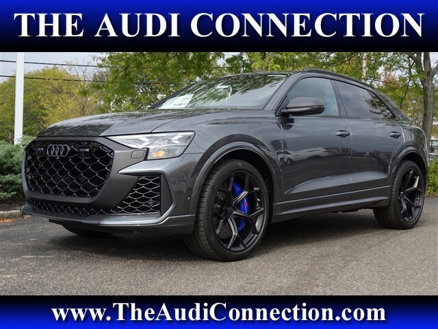 2026 Audi RS Q8 Base's photo