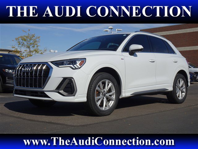 2022 Audi Q3 S Line Premium Plus's photo