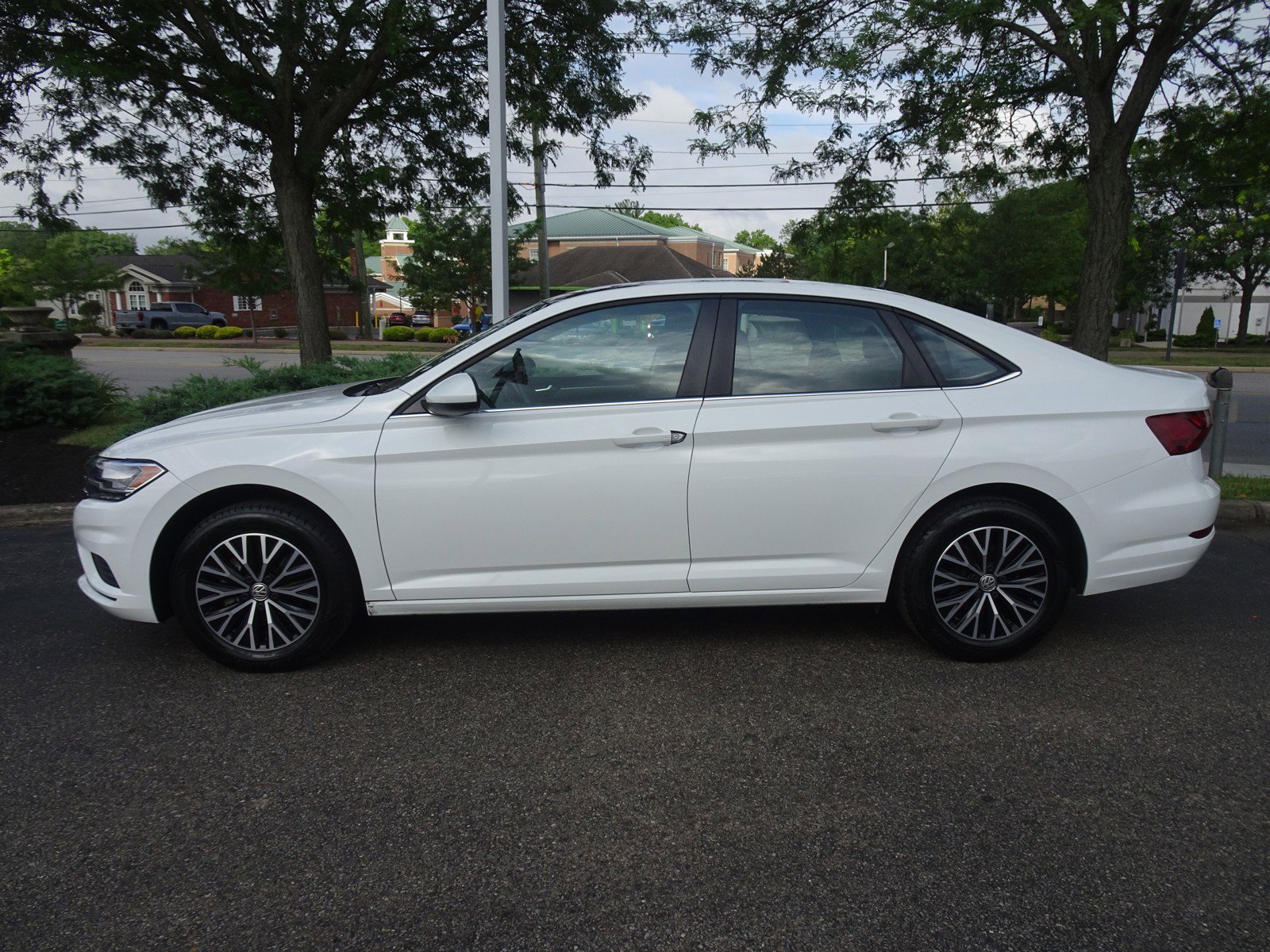 Used 2021 Volkswagen Jetta SE with VIN 3VWC57BU1MM080271 for sale in Cincinnati, OH