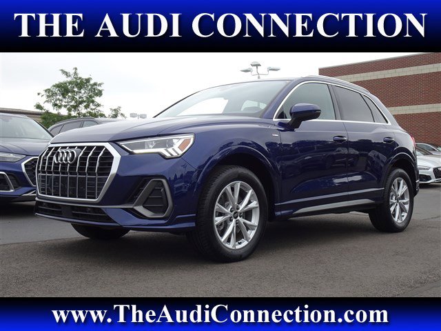 2025 Audi Q3 S line Premium