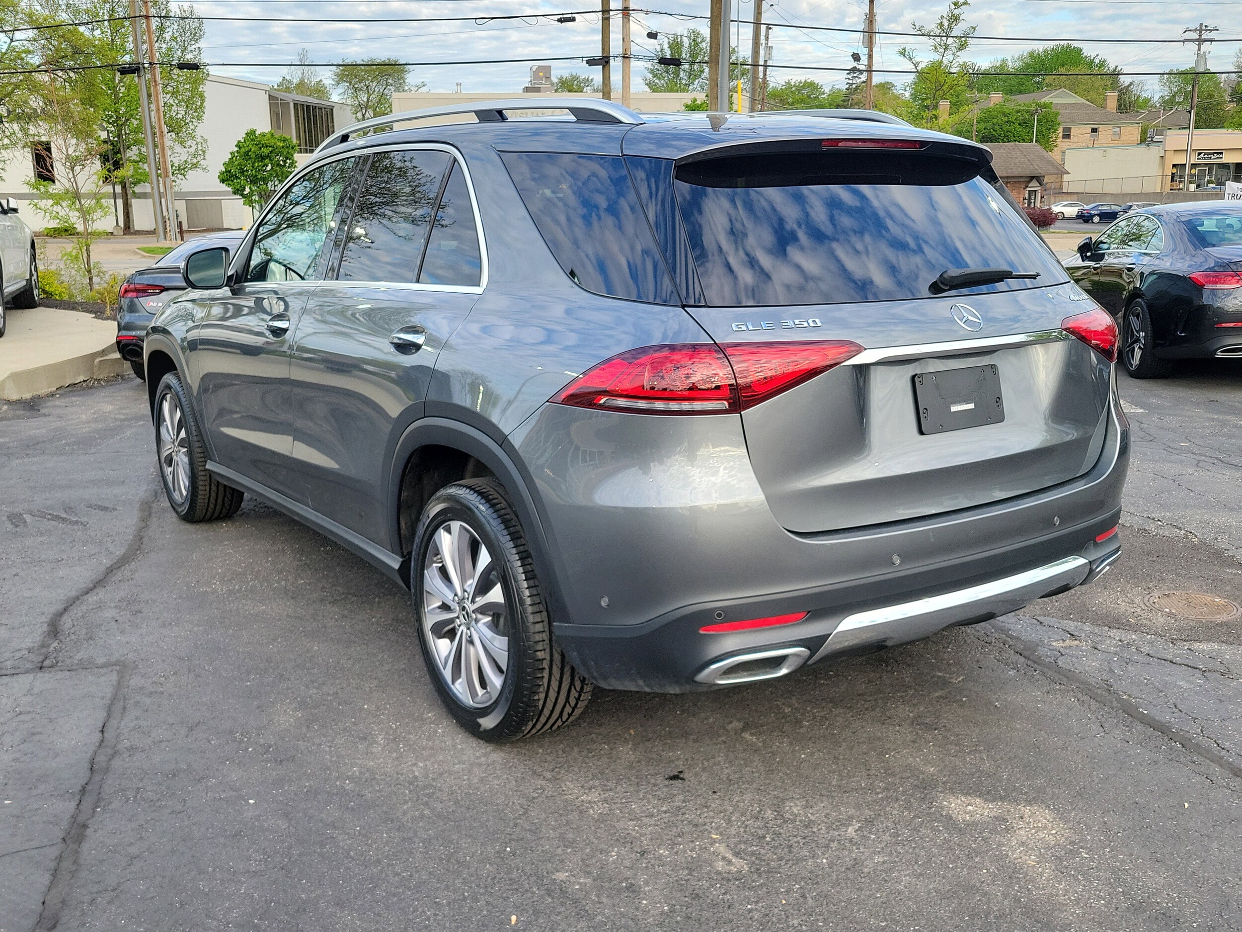 2022 Mercedes Benz GLE 350 4MATIC photo 4