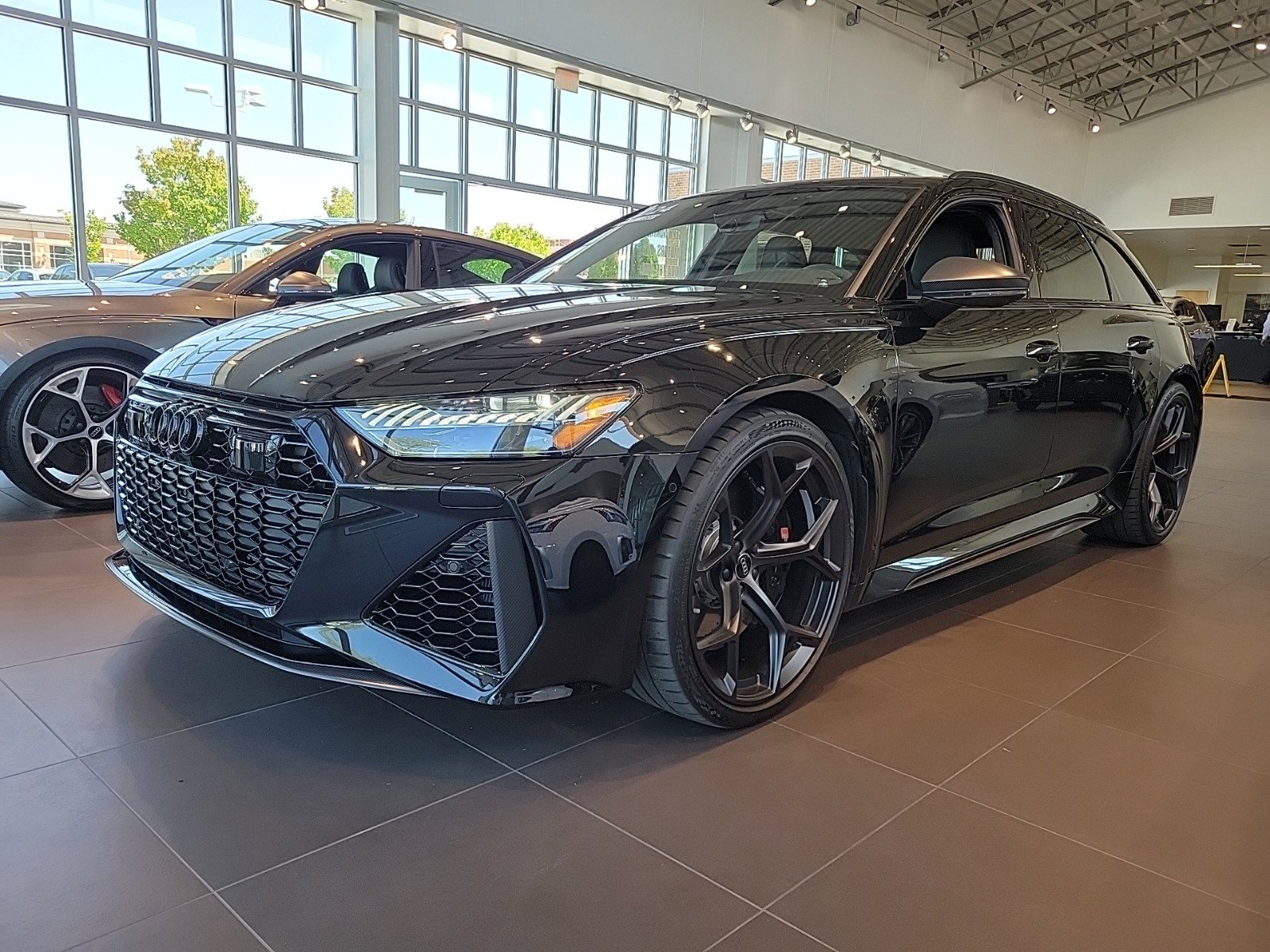 Certified 2024 Audi RS 6 Avant Base with VIN WUA1DBF2XRN900856 for sale in Cincinnati, OH