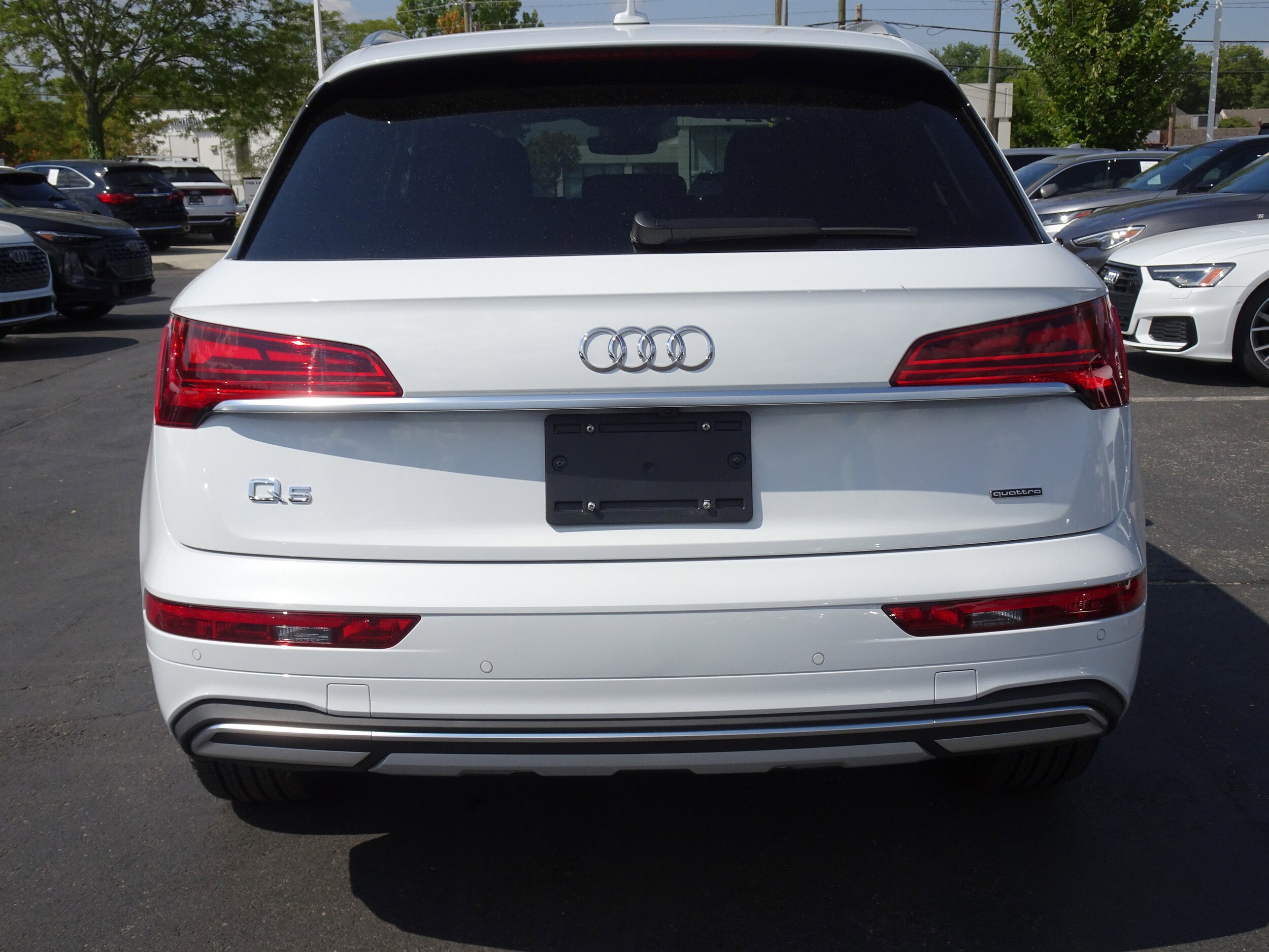 2024 Audi Q5 Premium photo 3