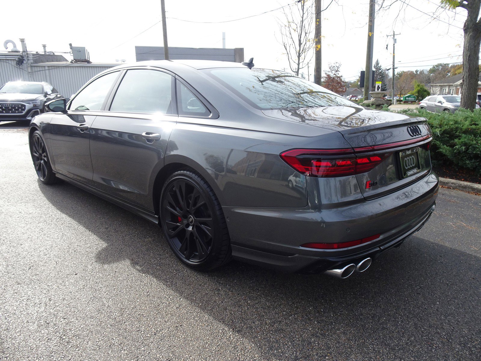 2025 Audi S8 4.0T photo 3