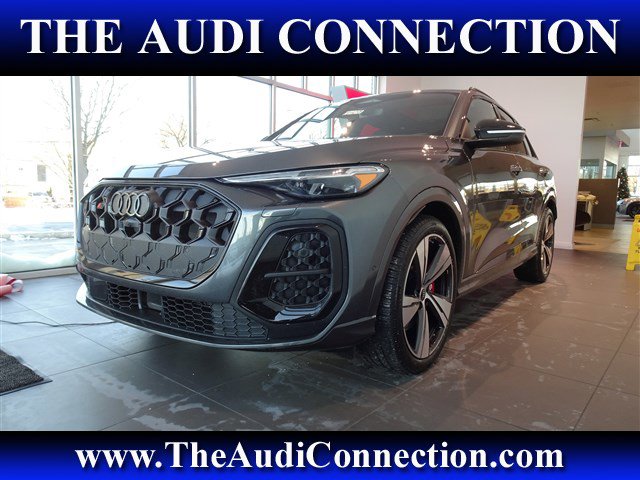 2025 Audi New SQ5 Premium Plus's photo