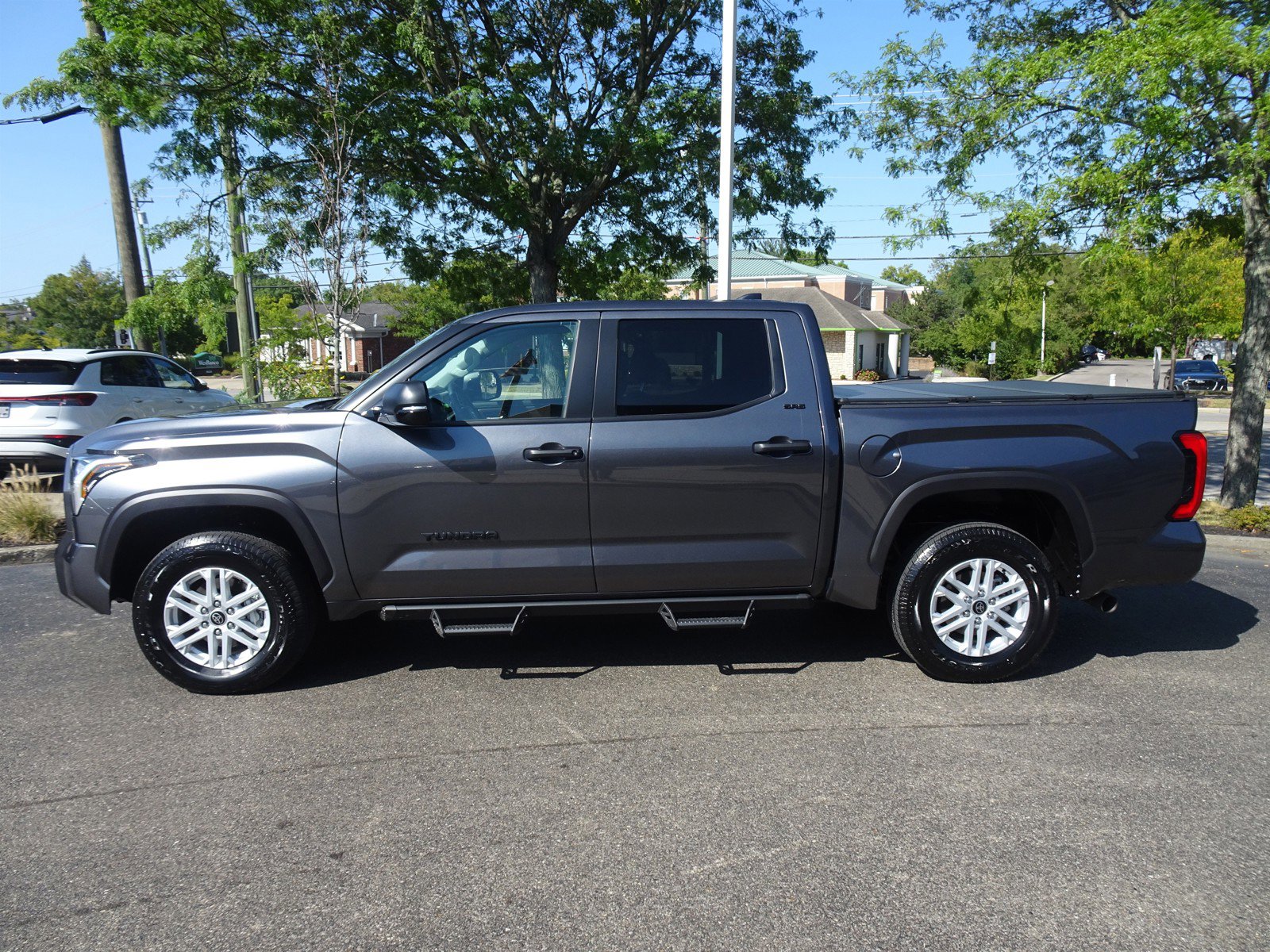 Used 2024 Toyota Tundra SR5 with VIN 5TFLA5DB5RX189543 for sale in Cincinnati, OH