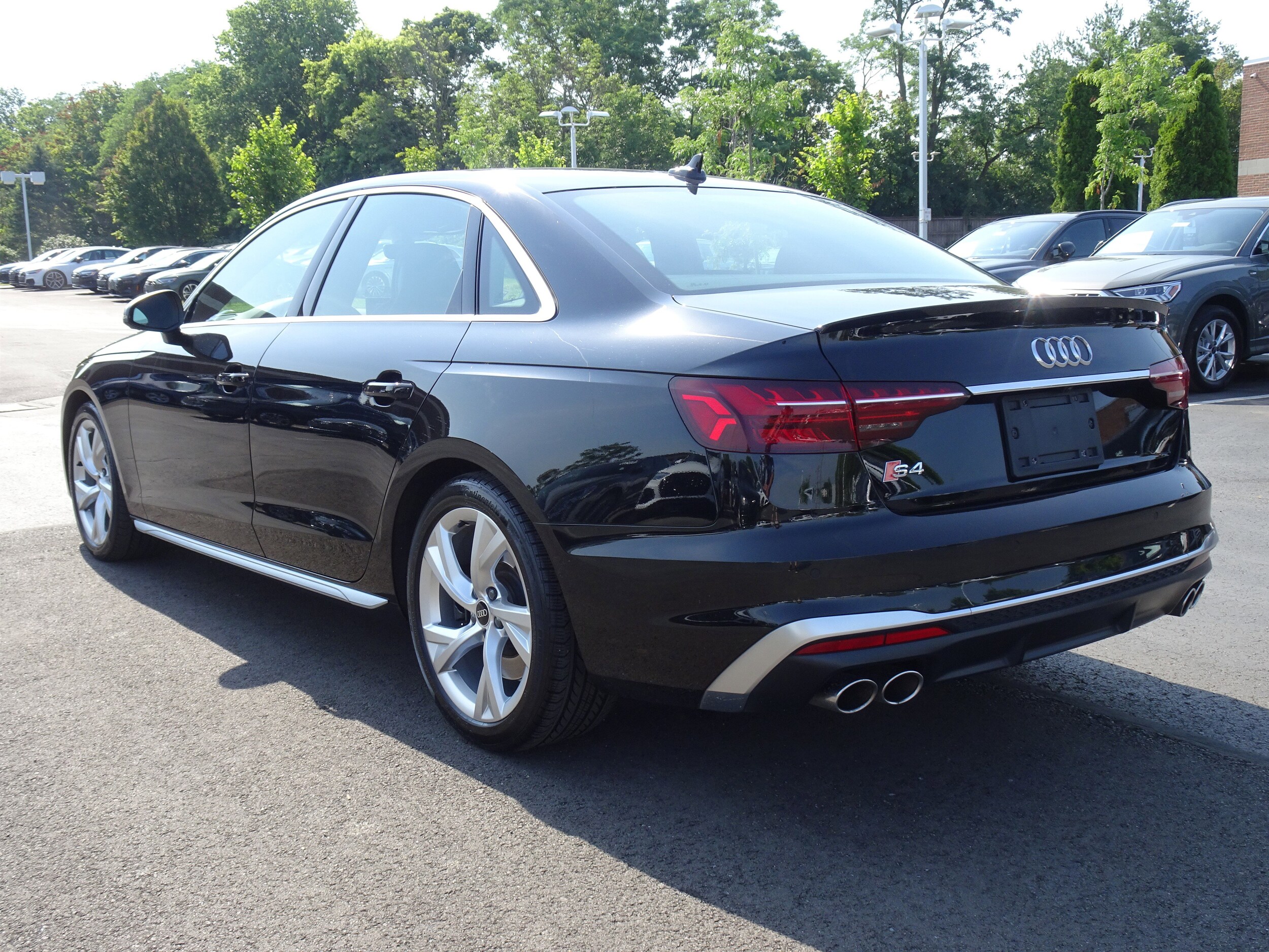2022 Audi S4 Base Premium Plus photo 3