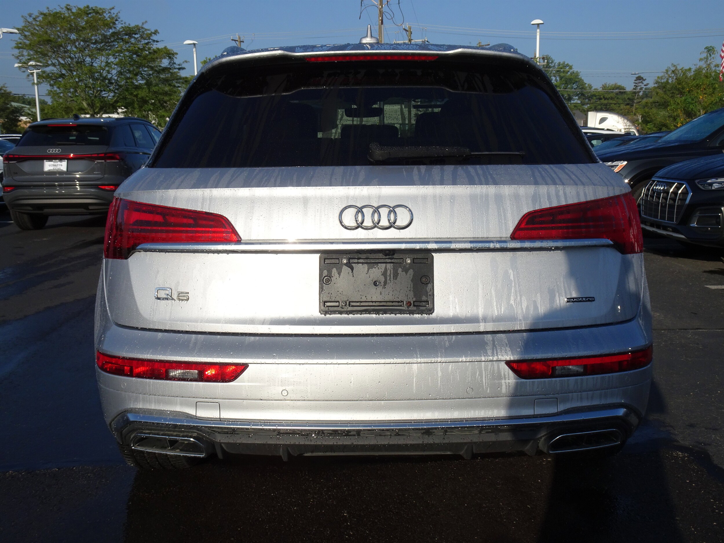 2023 Audi Q5 S line Premium Plus photo 4