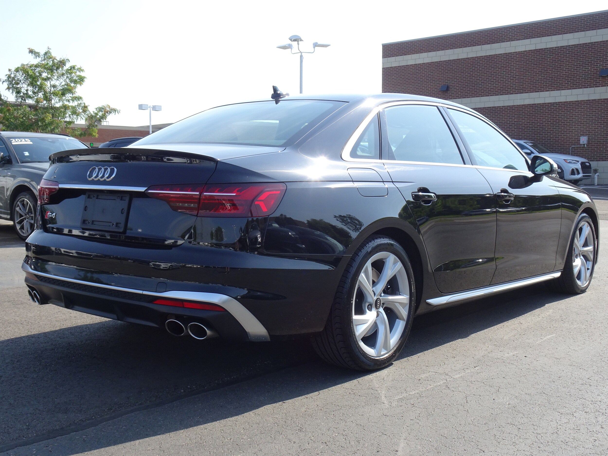 2022 Audi S4 Base Premium Plus photo 4