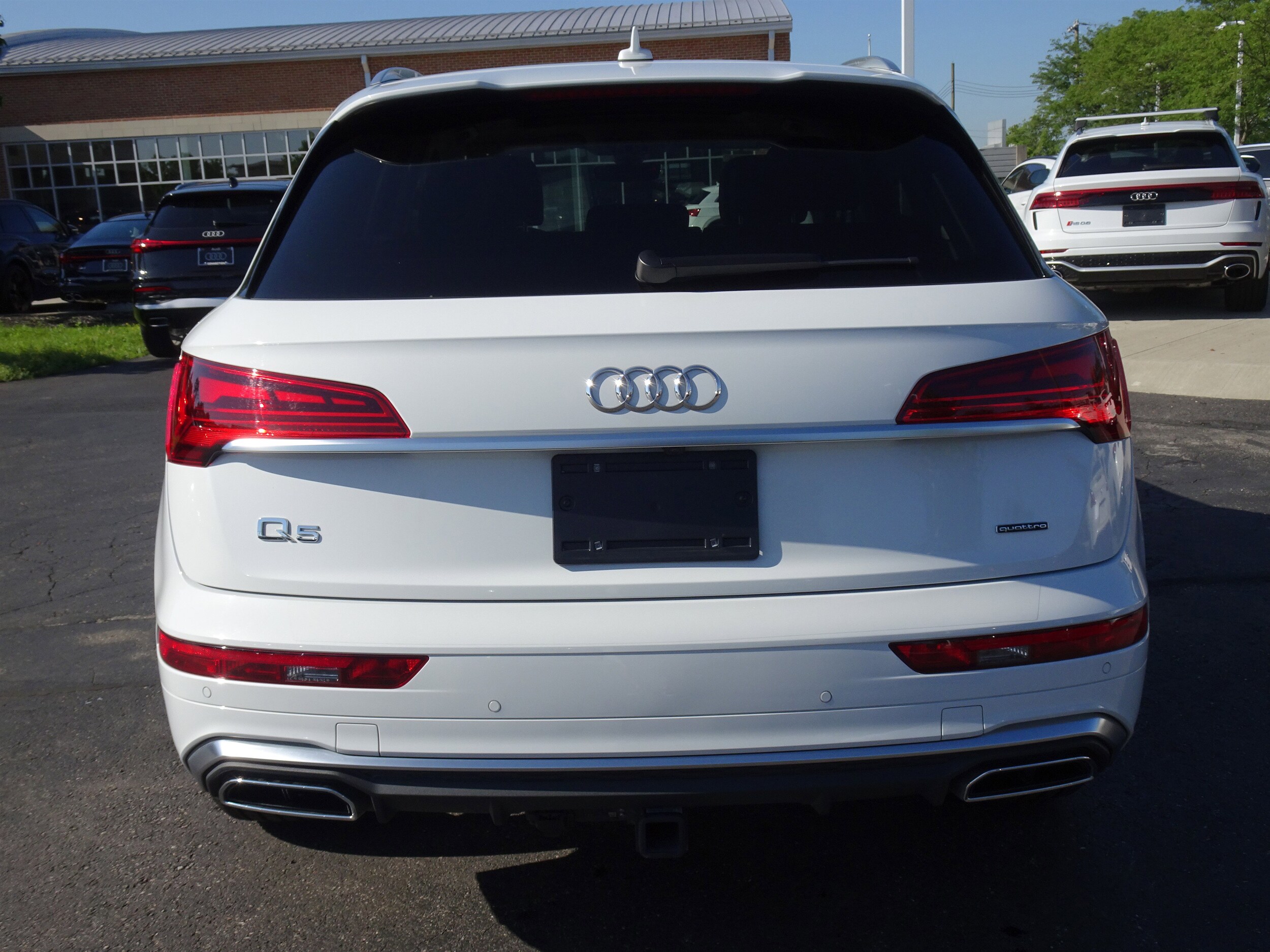 2023 Audi Q5 S line Premium Plus photo 4