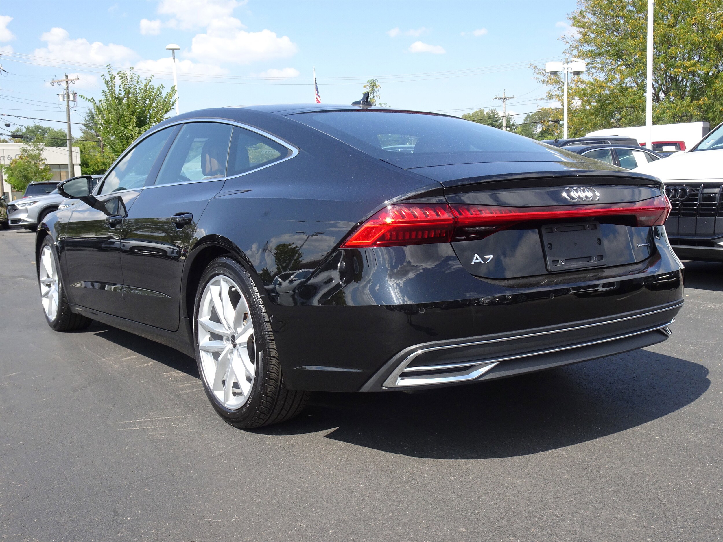 2023 Audi A7 Premium Plus photo 2