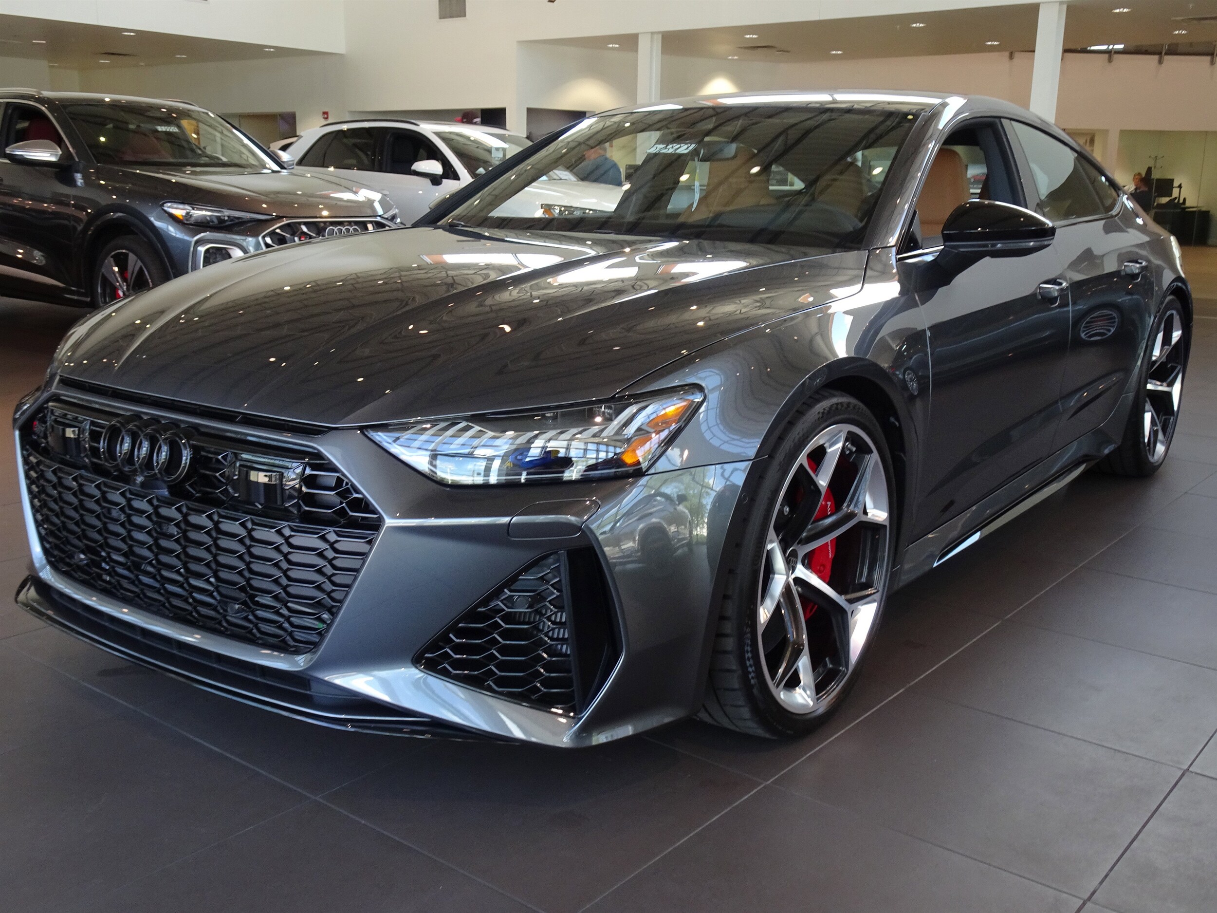 2025 Audi RS 7 Performance Base photo 2