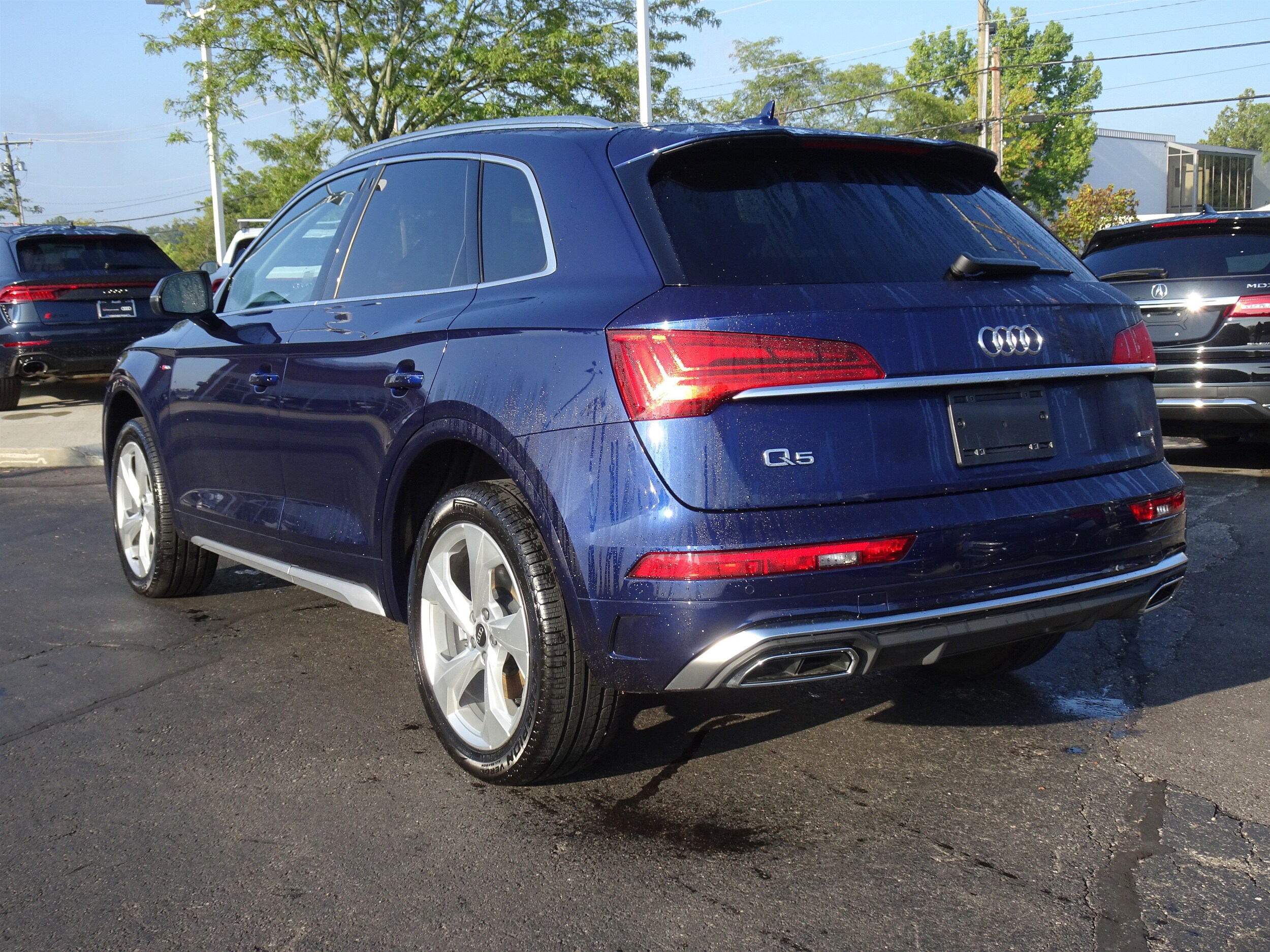 2025 Audi Q5 S line Premium Plus photo 2