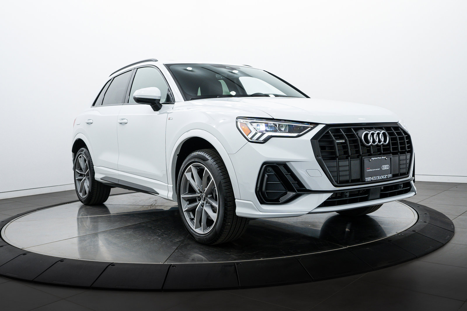 Certified 2024 Audi Q3 S Line Premium with VIN WA1DECF36R1083294 for sale in Highland Park, IL