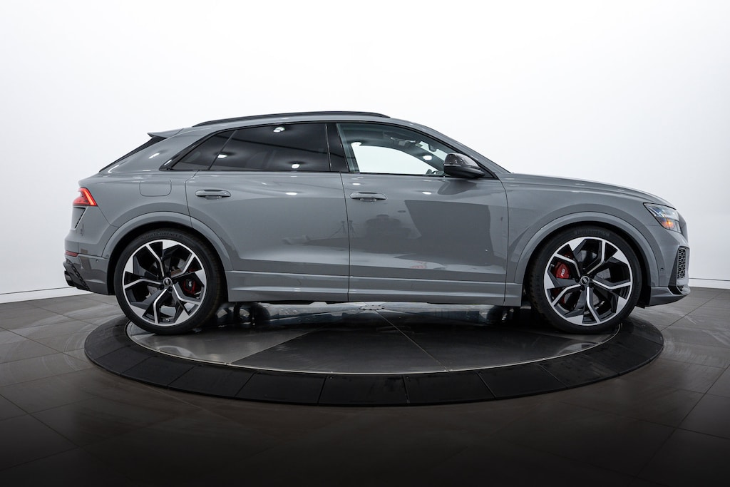 New 2024 Audi RS Q8 4.0T For Sale in Highland Park IL WU1ARBF13RD001495