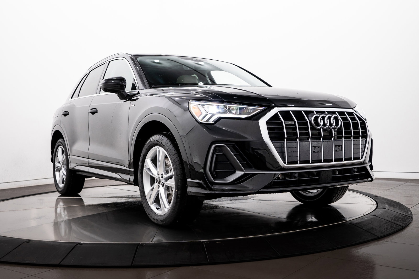 2024 Audi Q3 For Sale in Highland Park IL