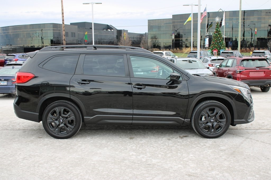 Used 2025 Subaru Ascent Onyx Edition Touring SUV