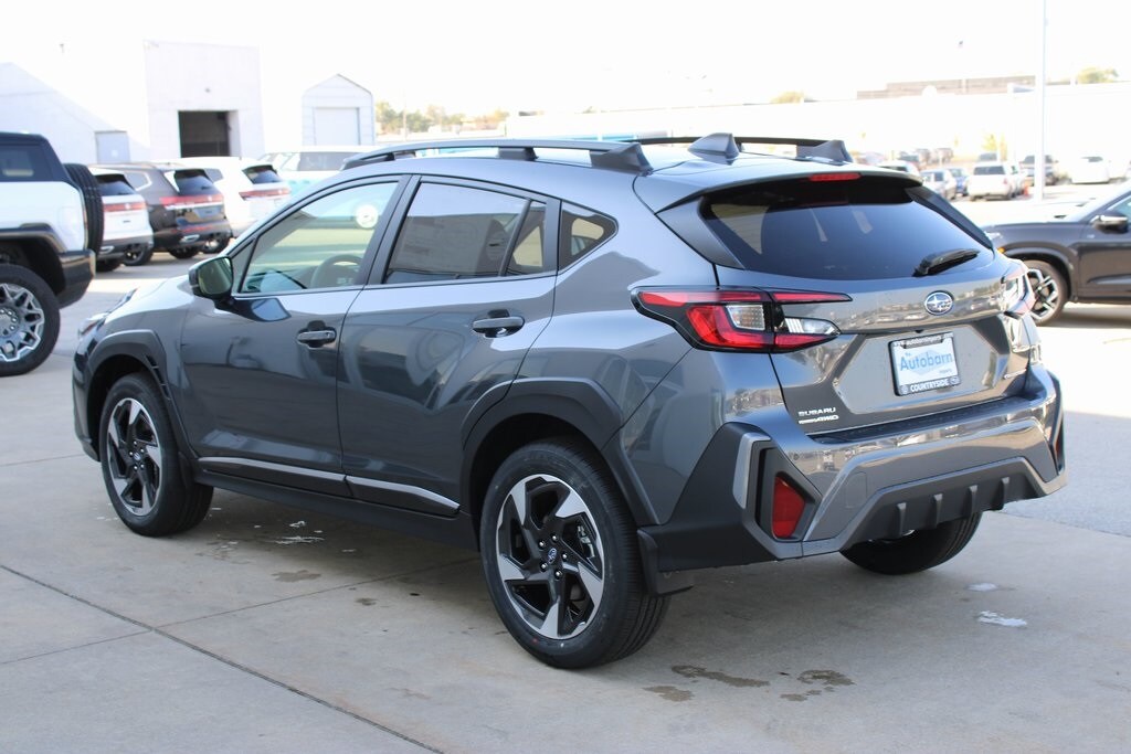 2025 Subaru Crosstrek Limited photo 3
