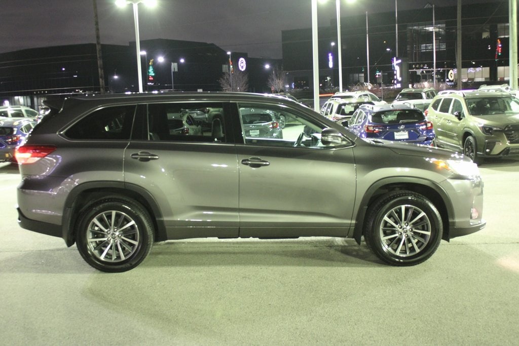 Used 2018 Toyota Highlander SUV