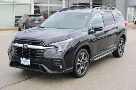 2023 Subaru Ascent Limited SUV