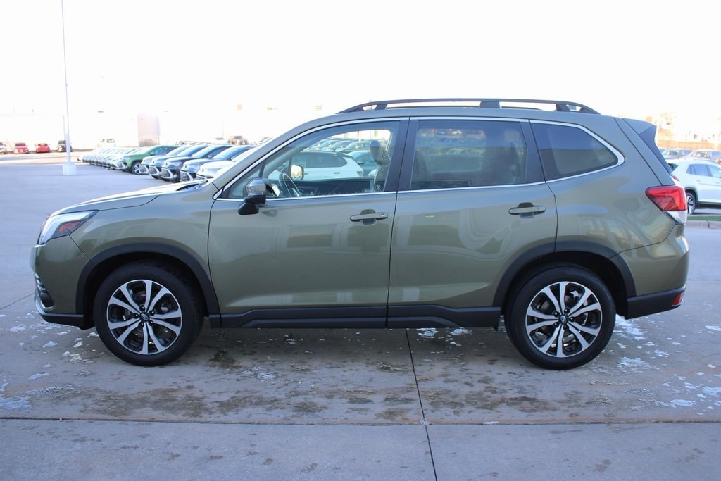 Used 2023 Subaru Forester Limited SUV