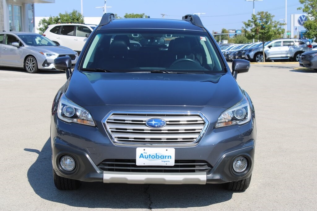 2016 Subaru Outback 2.5i Limited photo 2