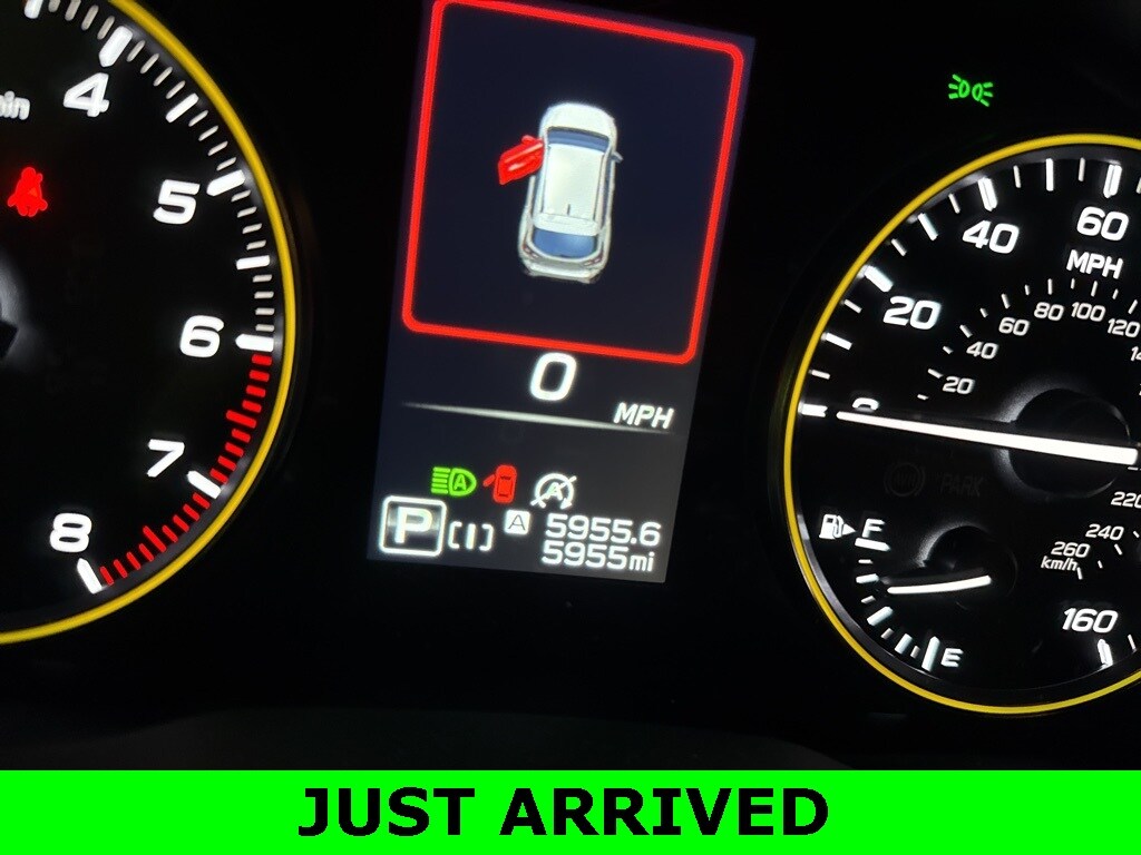 2025 Subaru Crosstrek Sport photo 2