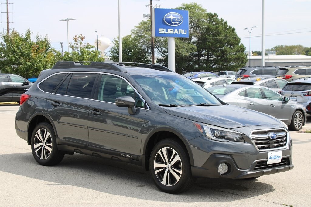 2018 Subaru Outback 3.6R Limited photo 3