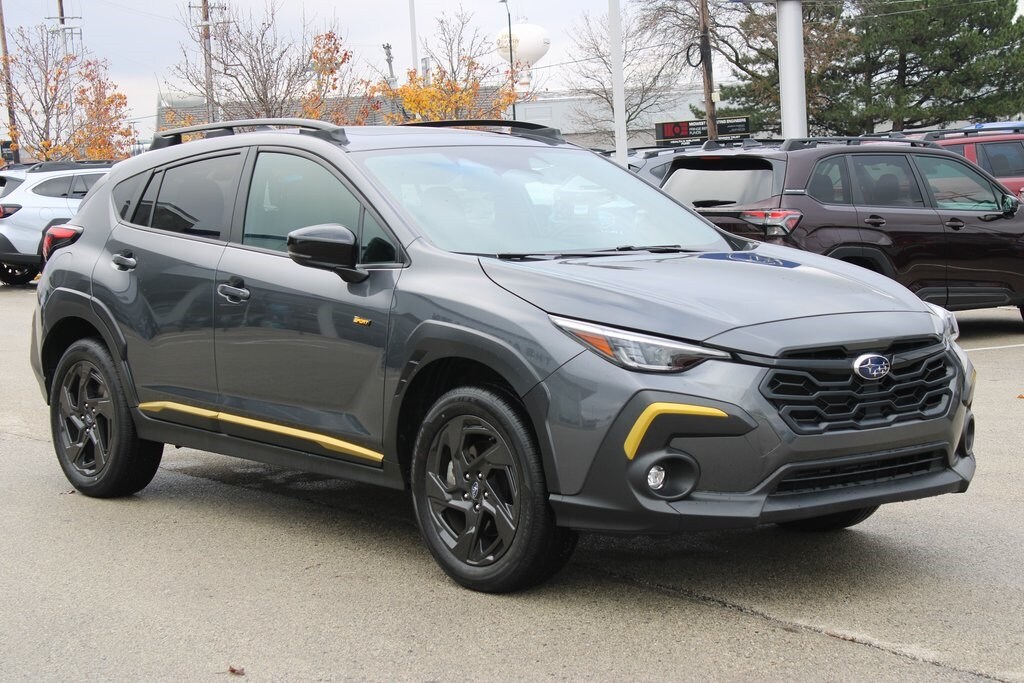 2025 Subaru Crosstrek Sport photo 3